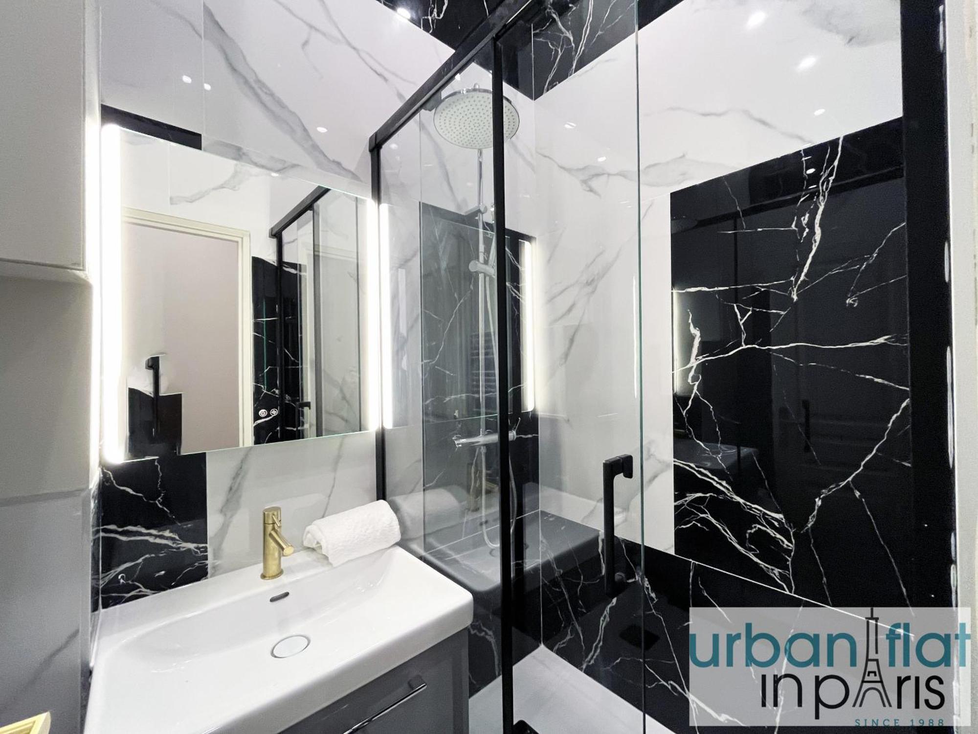 Appartement Urban Flat 188 - Sublime 4 Bedroom In Parijs